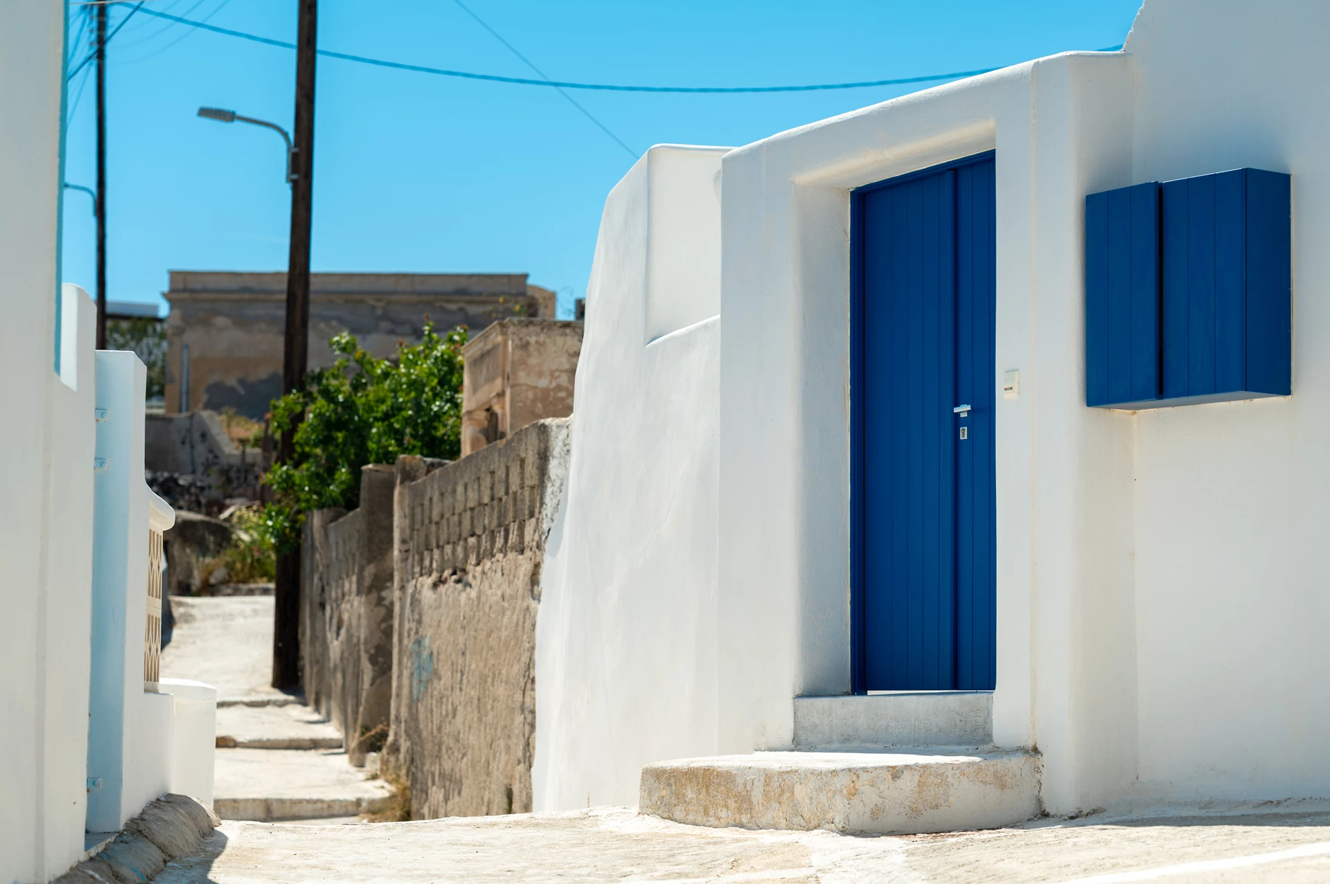 Canava Cave Residence